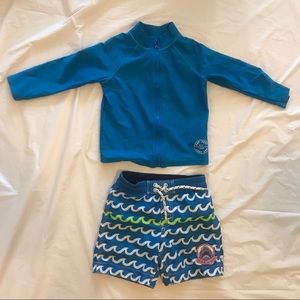 GAP baby rash guard and trunks 2T